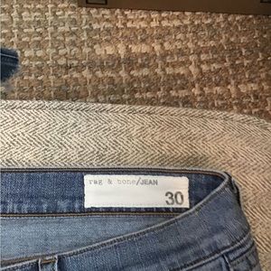 Rag and Bone Boyfriend Jeans- Size 30